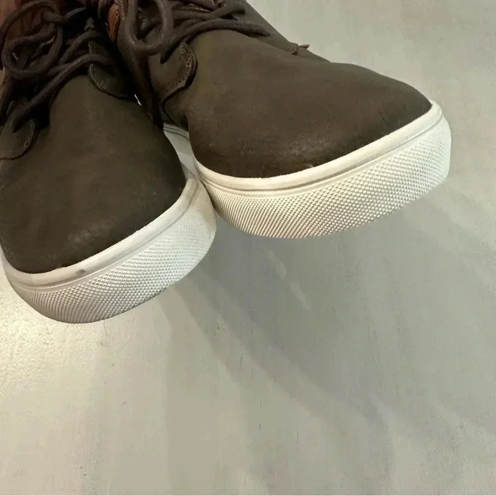 Levi's Men's Comfort Tech Insole Brown Lace-Up Sneaker Shoes Size 9 GUC